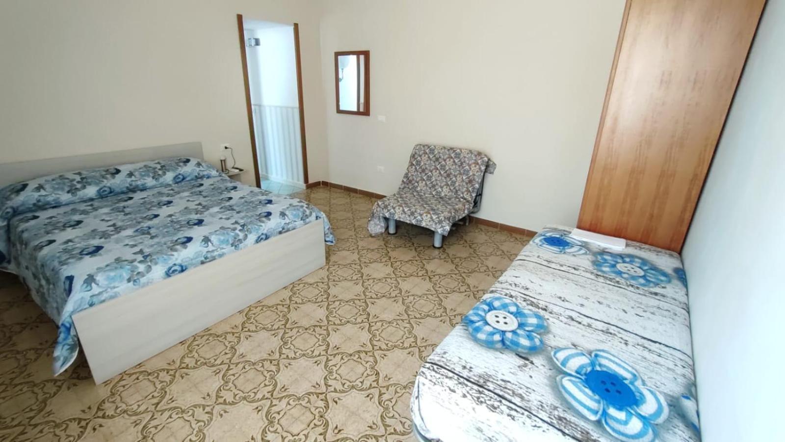Confy Apartments ポンペイ エクステリア 写真